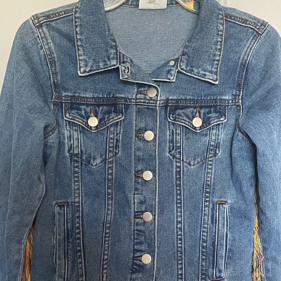 ShowPo Blue Denim Jacket - Picture 3 of 9